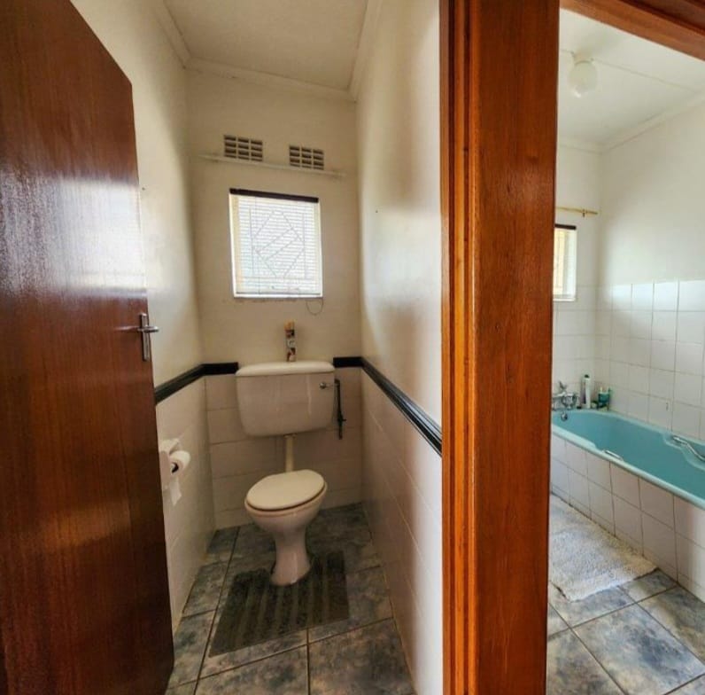 4 Bedroom Property for Sale in Saxilby Eastern Cape